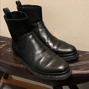 Vince Black Leather Ankle Boots for Women